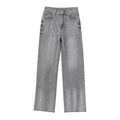 High-waisted jeans