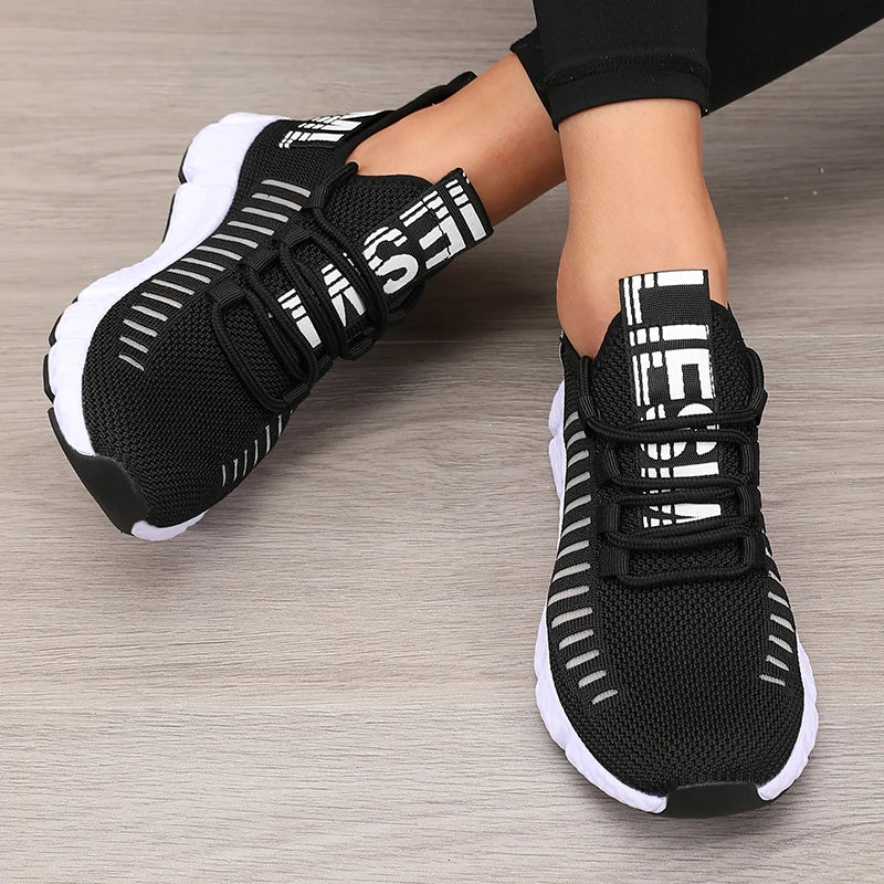 Women's Sneakers Breathable Fashionable Lightweight Soft Lace Up Flexible  Flat Shoes